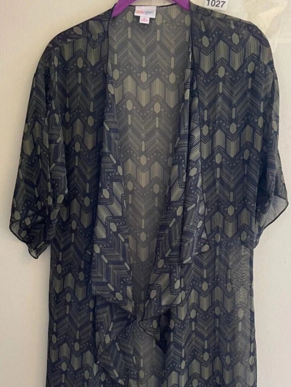 LuLaRoe Monroe Small Kimono Black Gray Sheer Fringe Cover Up